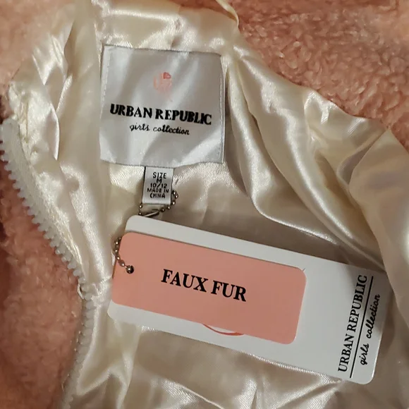 URBAN REPUBLIC Soft Fleece Jacket Faux Fur Front Zip Pink Girls 10-12 - Picture 2 of 3